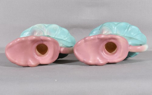 Hull Pottery Pink/Green Bow Knot Cornucopia Candlesticks 4" Tall - Picture 8 of 9