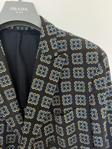 PRADA SPRING SUMMER 2012 COLLECTION JACKET - Picture 16 of 16