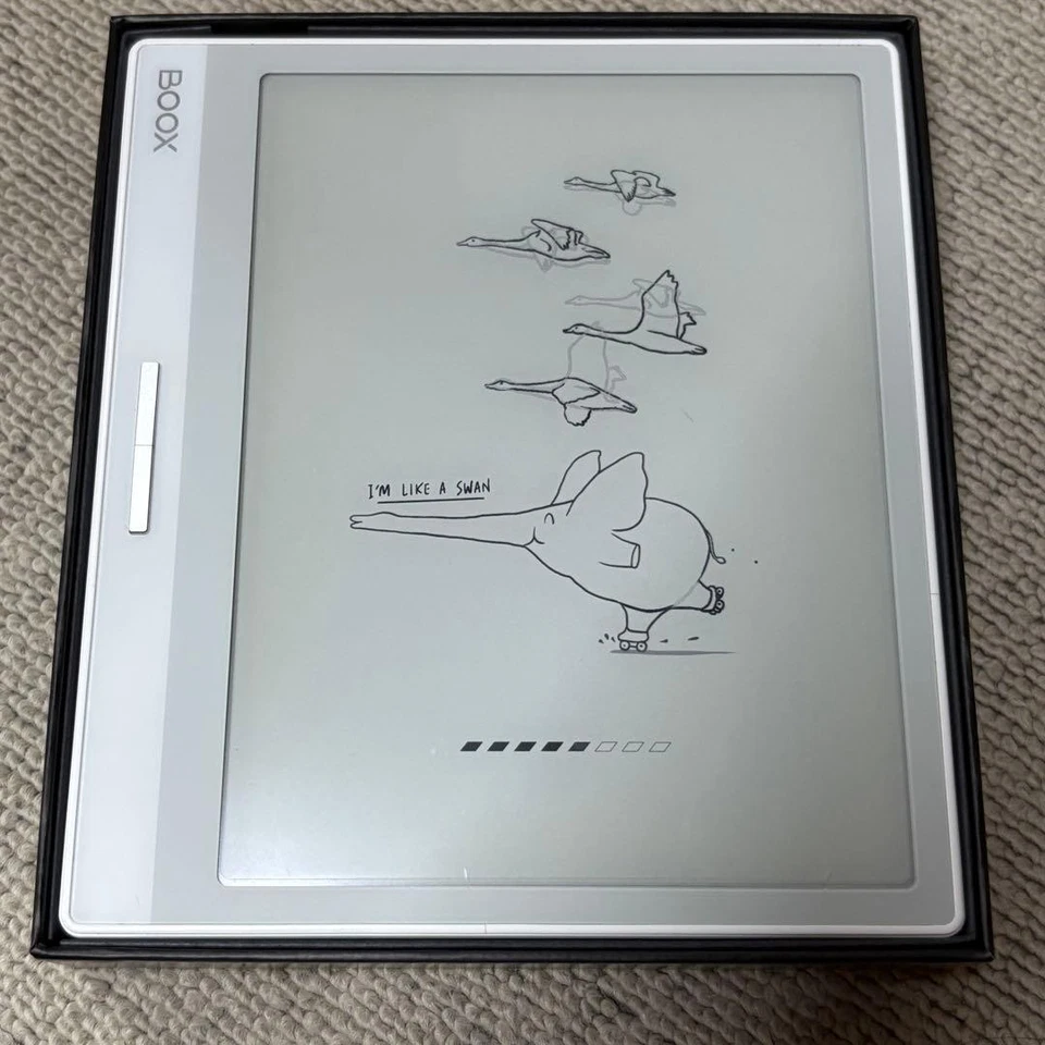 ONYX BOOX Leaf2 White 7-inch E Ink Reader with Page-Turn Buttons Used fro Japan - Image 3 of 4