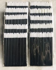 Lot of 150 New Disposable Lip Gloss Lipstick Applicator Brush Wands Makeup Tools