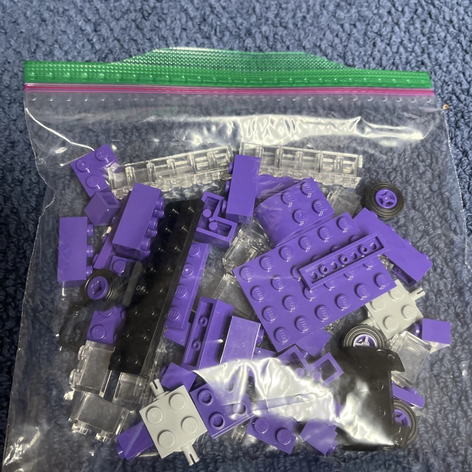 LEGO Harry Potter 4695 Mini Harry Potter Knight Bus 100% Complete W/Instructions - Image 2 of 4