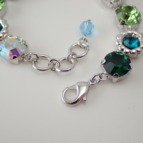 Fashion Pair of Blue Green Rhinestone Flower 8" Silver Tone Statement Bracelets - Picture 6 of 9