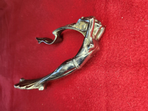 Vintage 1930-1932 Cadillac Flying Goddess Chrome Mascot Hood Ornament - Picture 2 of 12