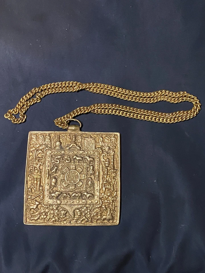 "Antiguo colgante amuleto zodiaco de latón tibetano en cadena de 28""" Foto 4 de 4
