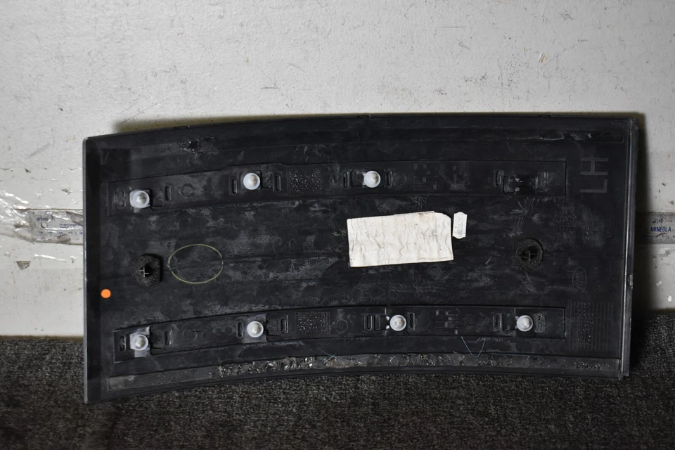 Range Rover HSE PUERTA MOLDURA PERSIANA CONDUCTOR IZQUIERDO 2018 2019 2020 JK52-29427-A Foto 2 de 4