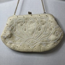 Vintage Pearlized Beaded Evening Purse or Clutch Made in Japan Gold Tone Chain
