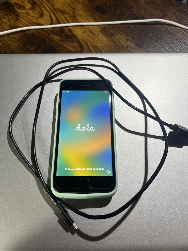 Apple iPhone 8 - (Great Condition) - Unlocked, AT&T, T-Mobile, Verizon - Image 2 of 4