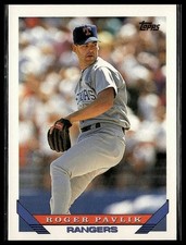 Roger Pavlik *ROOKIE CARD* (RC) 1993 Topps #223. rookie card picture