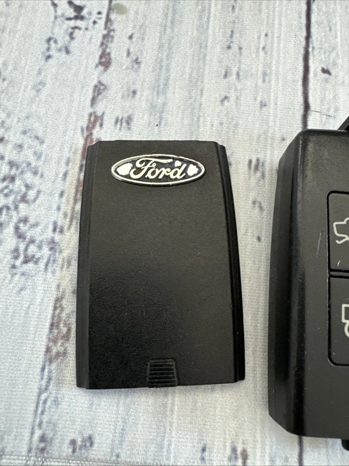 Mando a distancia con llave inteligente Ford Taurus 2009-2012 OEM FCC: M3N5WY8406 (4-BTN) genuino Foto 2 de 4