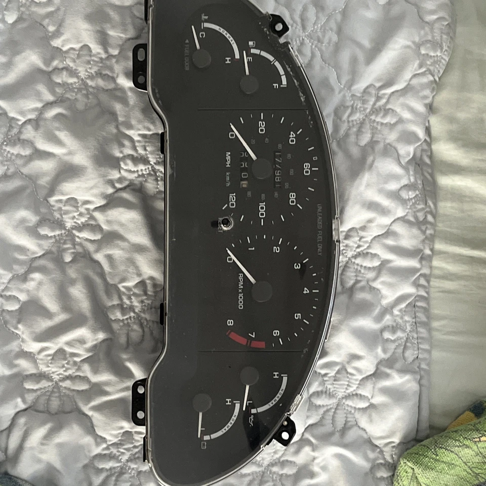 Cuadro de instrumentos Ford Probe 1993-1996 Foto 3 de 4