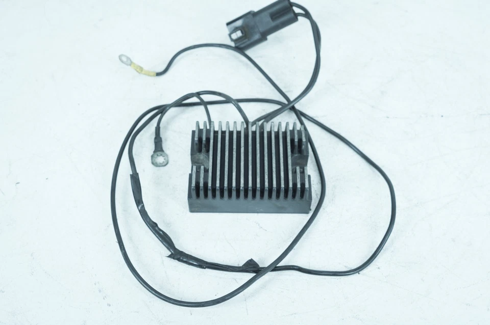 2001 Harley Dyna FXDXT Super Glide T-Sport OEM Voltage Regulator Rectifier - Image 2 of 4