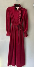 Vintage GILLIGAN  O'MALLEY Women's M Wine Velour Satin Robe Lingerie Ruffles