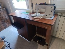 Macchina per cucine NECCHI 564 completa di mobile. Pezzo unico di antiquariato