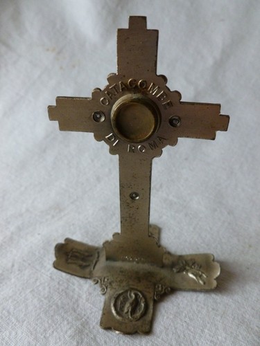 SELTENES RELIQUIEN KREUZ um 1900 AUS METALL -CATACOMBE DI ROMA-MIT ERD KRÜMMEL - Bild 2 von 4