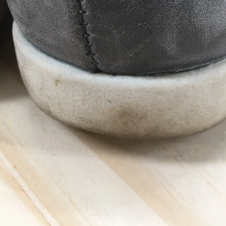 Sapatos femininos Remonte macio 41 T alça plana recortada couro cinza fivela conforto - Imagem 3 de 4