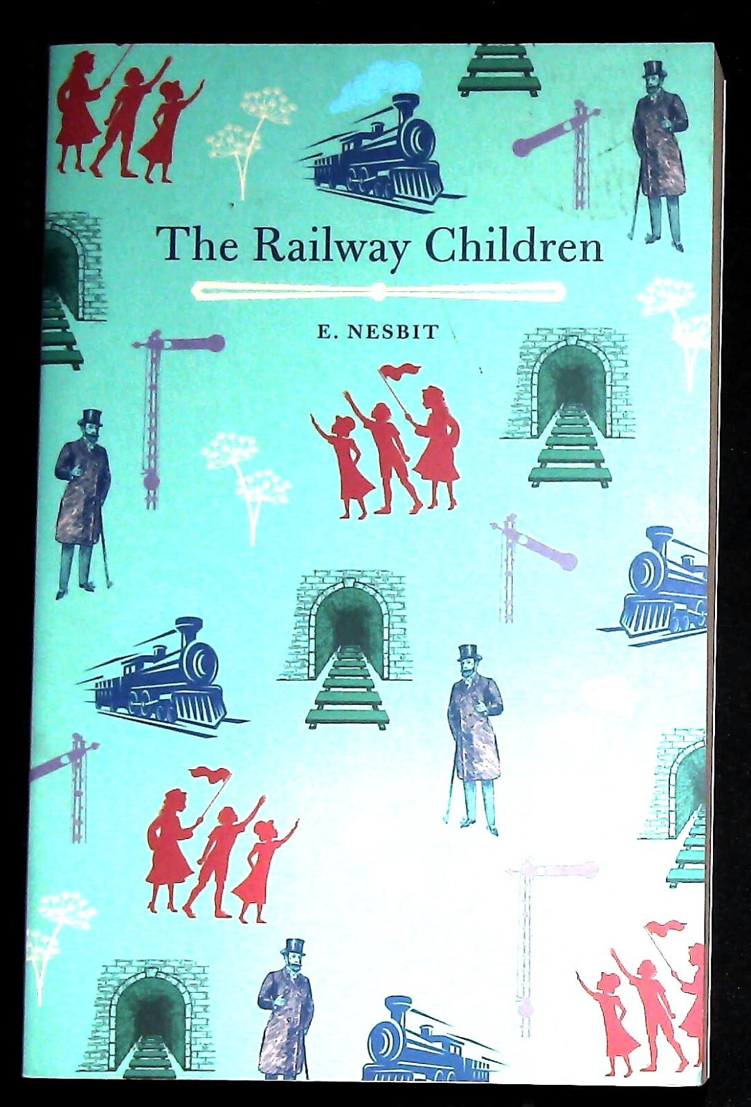 The Railway Children Edith Nesbit Book NEW (Paperback)