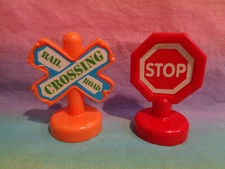Vtech Smartville Alphabet Train Railroad Crossing & Stop Sign Replacement Figure