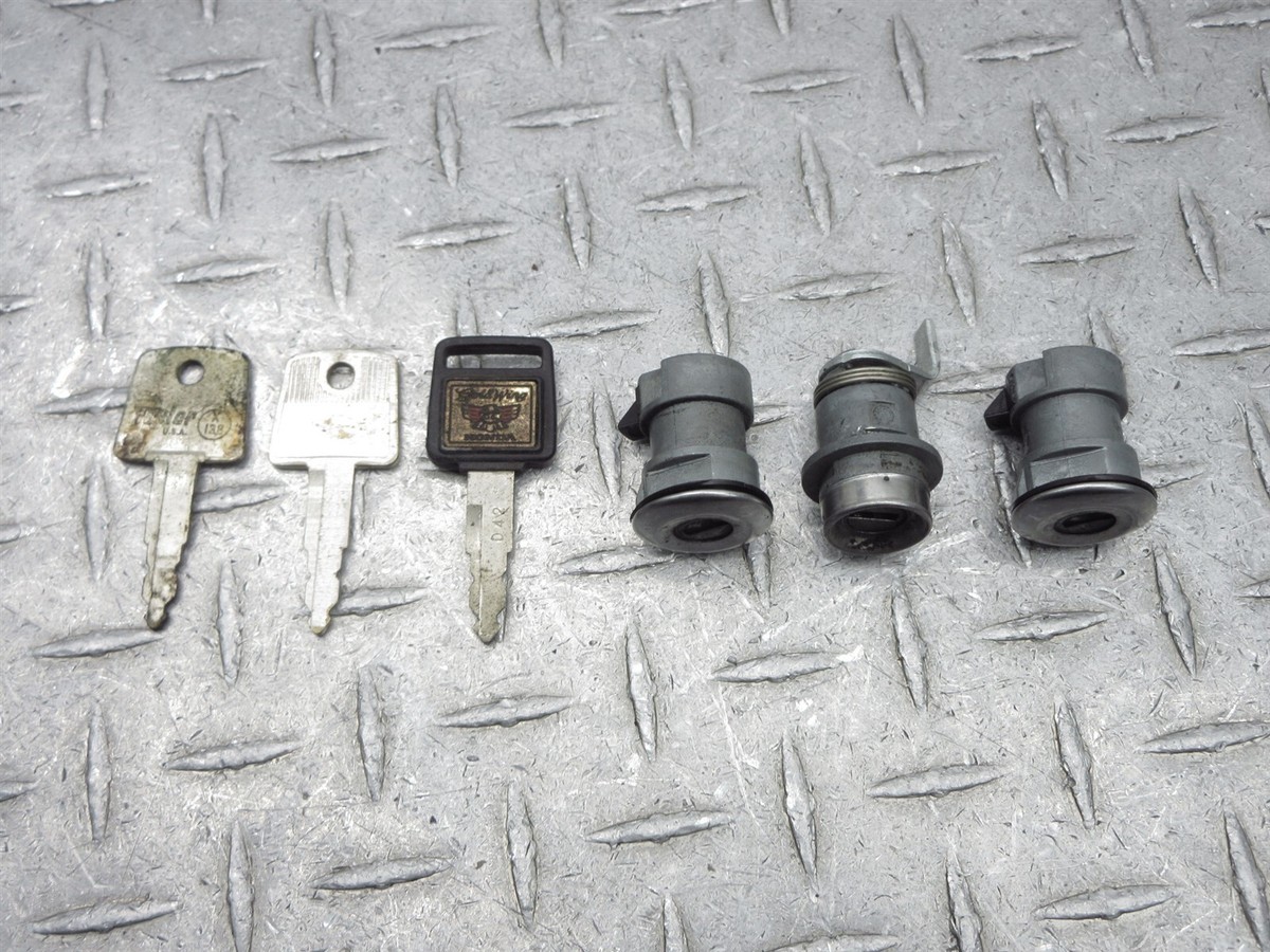 1989 88-90 Honda GL1500 Goldwing Ignition Switch Lock Set Assembly