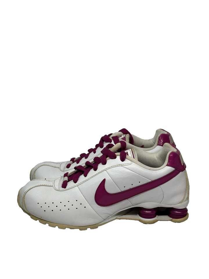 Zapatos deportivos para mujer Nike Shox NZ blancos