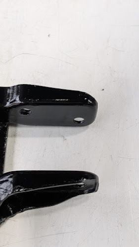FERRARI 308 PARTS FRONT UPPER CONTROL A ARM RIGHT SIDE LEVER 104392