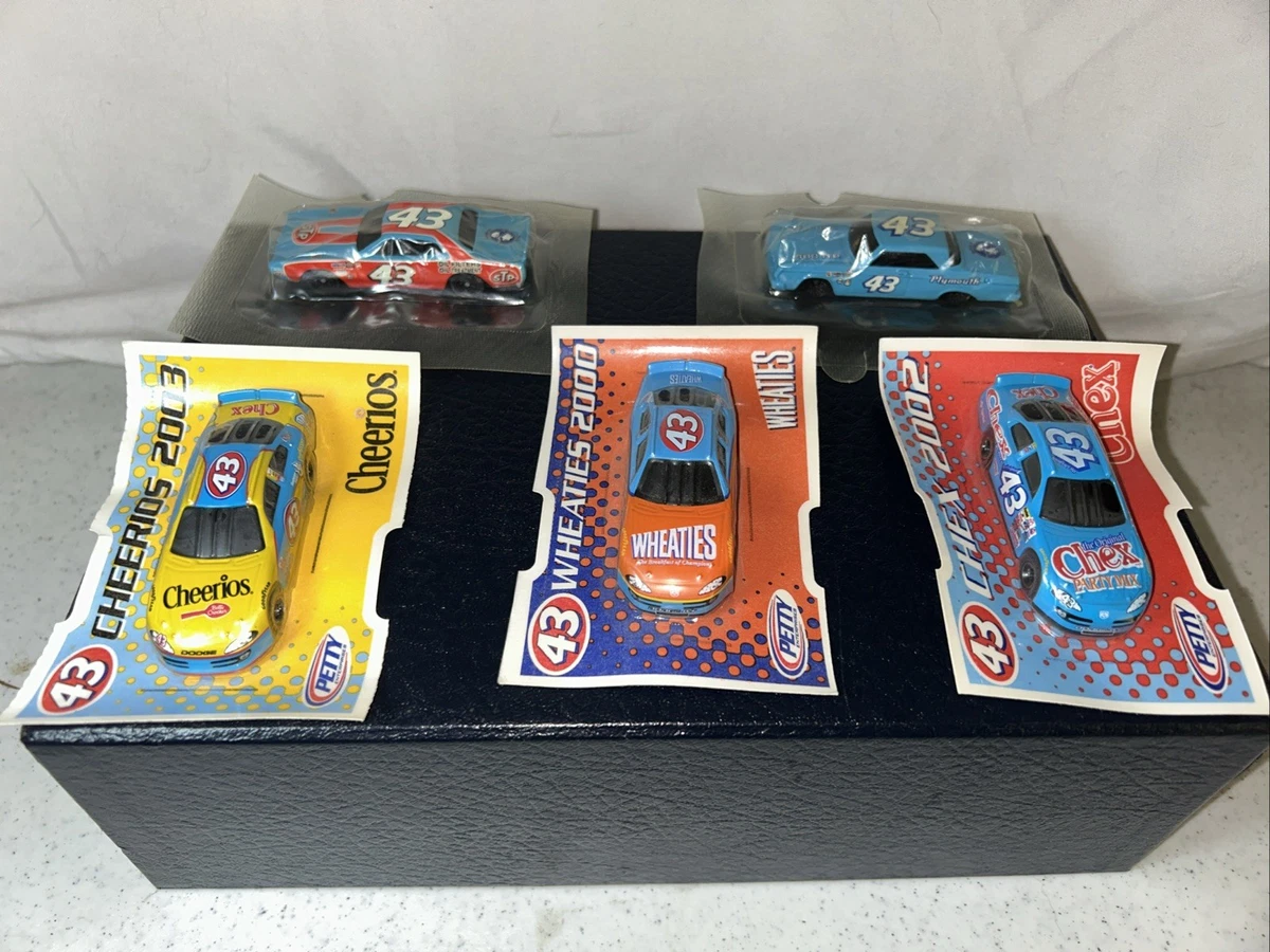 Hot Wheels Racing Diecast Racing Cars Richard Petty for sale | eBay