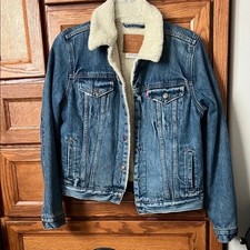 Levi's 70520 Trucker Sherpa-Lined Medium wash Blue denim Jacket Men's M
