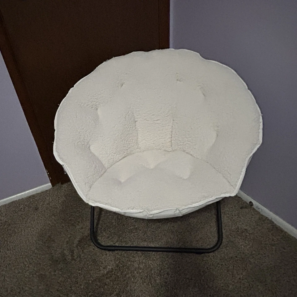 Cadeira Sherpa de pelúcia branca e aconchegante para crianças e adultos - Imagem 3 de 4