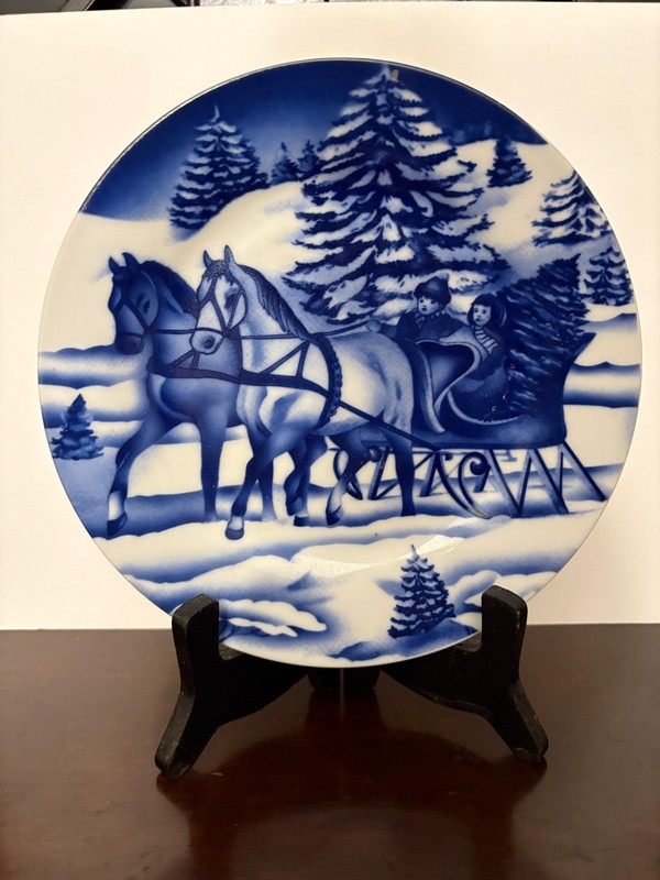 Christmas Plate Sleigh Ride Trees Landscape 7 1/2" Nantucket China