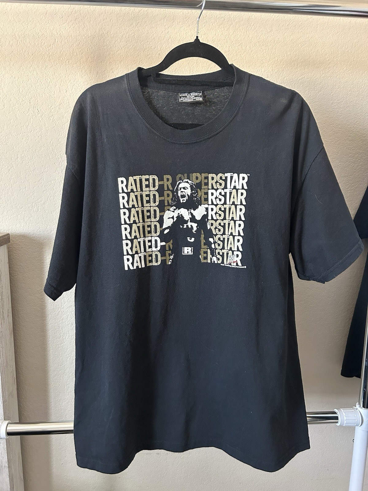 Picture 1 of 2