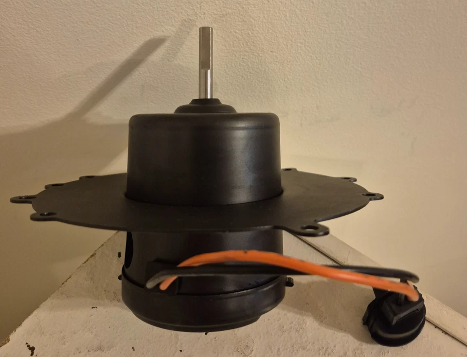 Motor soplador VDO PM281 sin jaula de rueda Ford/Lincoln 1997-2000 Foto 2 de 4