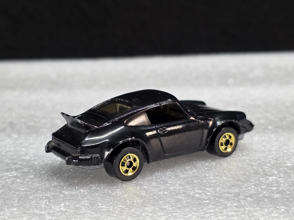 Hot Wheels Porsche P-911 Turbo Negro Sin Tampo Dorado BW Blackwall Hong Kong 1988 Foto 4 de 4
