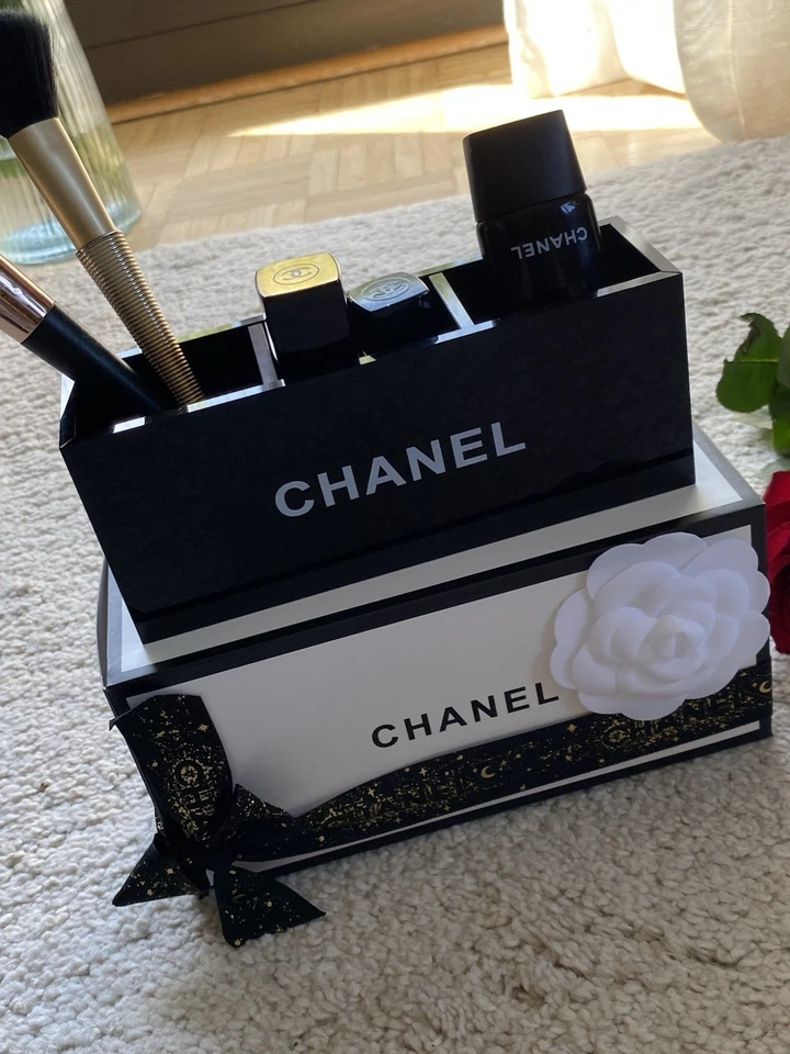 CHANEL Beautē Makeup Box Organizer Acryl, Brushes, Vip Gift 🇩🇪GERMANY