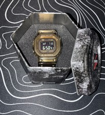 Casio G-SHOCK GMW-B5000GD-9 Gold SS Digital Watch 200m Box & Papers