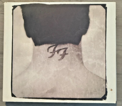 Foo Fighters CD There is Nothing Left to Lose  (CD, 1999)