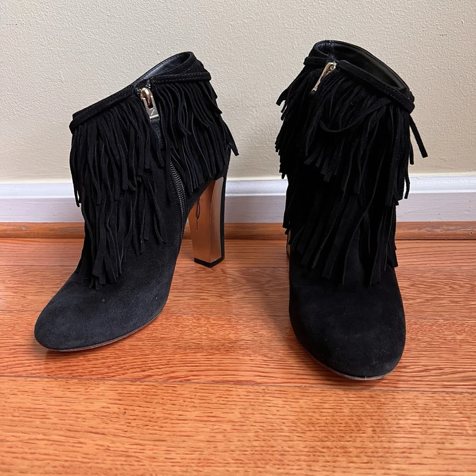 Botas al tobillo Brian Atwood Pembra de gamuza con flecos para mujer negras talla 8,5 Foto 2 de 4