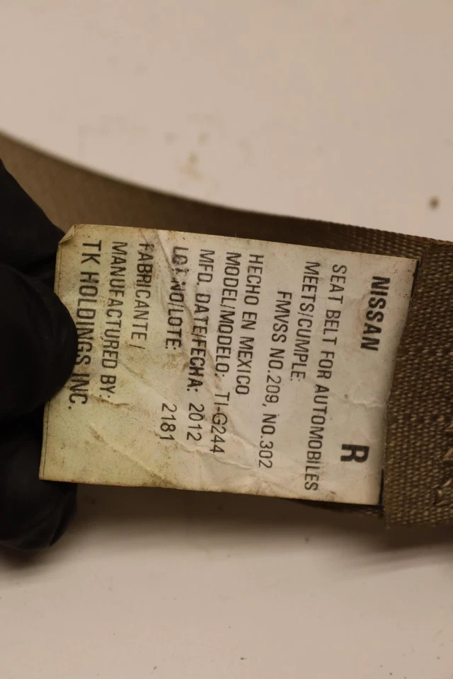 2011-2012 NISSAN PATHFINDER REAR 3RD THIRD ROW RIGHT SIDE SEAT BELT OEM - Image 4 of 4