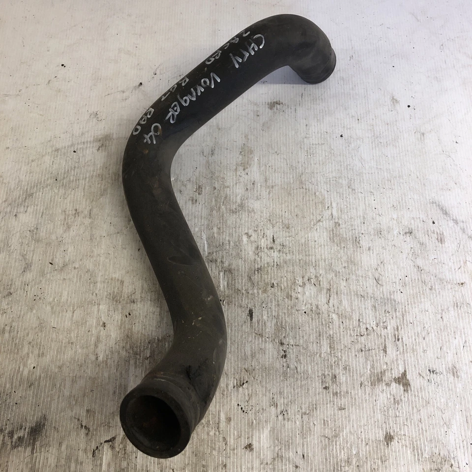 Manguera de tubería radiador de agua inferior Chrysler Grand Voyager 2004-2008 Foto 2 de 4