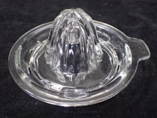 Vintage Clear Glass Manual Orange Juicer Citrus Squeezer Lemon Reamer Lot 6