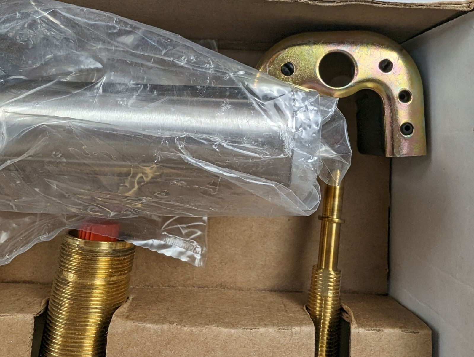 MOEN Widespread Bathroom Faucet RoughIn Valve model 9000 w/ drain