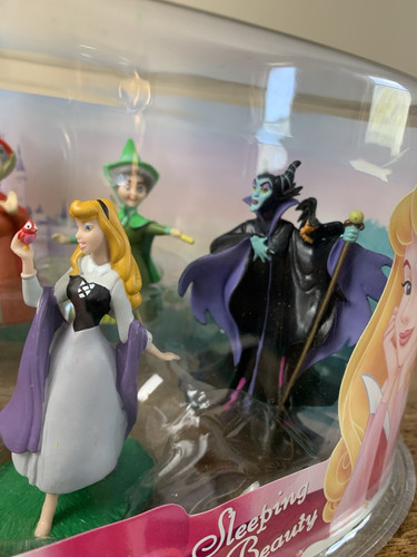 Rare Disney Store Princess Aurora Figurine Set of 7 Playset Sleeping Beauty READ - Picture 6 of 18
