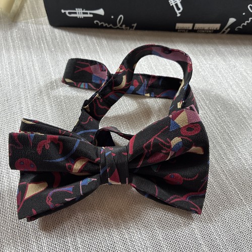 Vintage Miles Davis bowtie and cummerbund 100% Silk Made in USA in Original Box - Picture 3 of 11