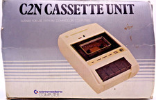 COMMODORE 64/128 & VIC/VC-20 -- CASSETTE UNIT C2N (COMMODORE)