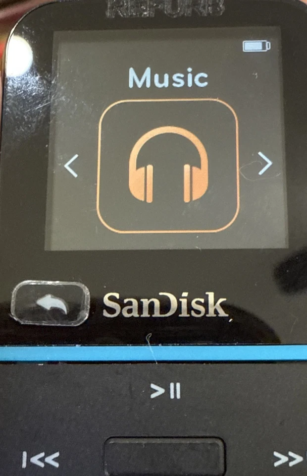 SanDisk 16GB Clip Sport Go MP3 Player w FM Radio SDMX30-016G-G46B USED/REFURB - Image 4 of 4