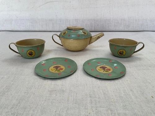 Vintage 1930's Tin Ohio Art Tea Set 6 pc. Floral Pattern