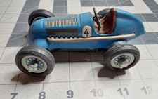 Schuco Studio 1050 Tin Key Wind Up Race Car Mercedes