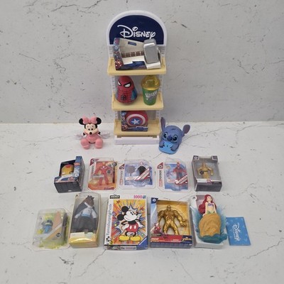 17 x Zuru Disney Mini Marken Konvolut + Ladenregal (MARVEL, Mickey Minnie)