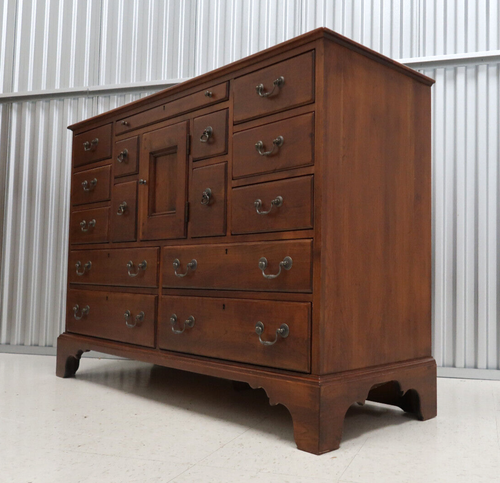 Lexington Bob Timberlake Collector's Bureau Dresser With Landscape Mirror II - Picture 11 of 15