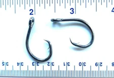 100 GT 4X strength L2004 Inline Black Nickel Circle Hooks size 2/0