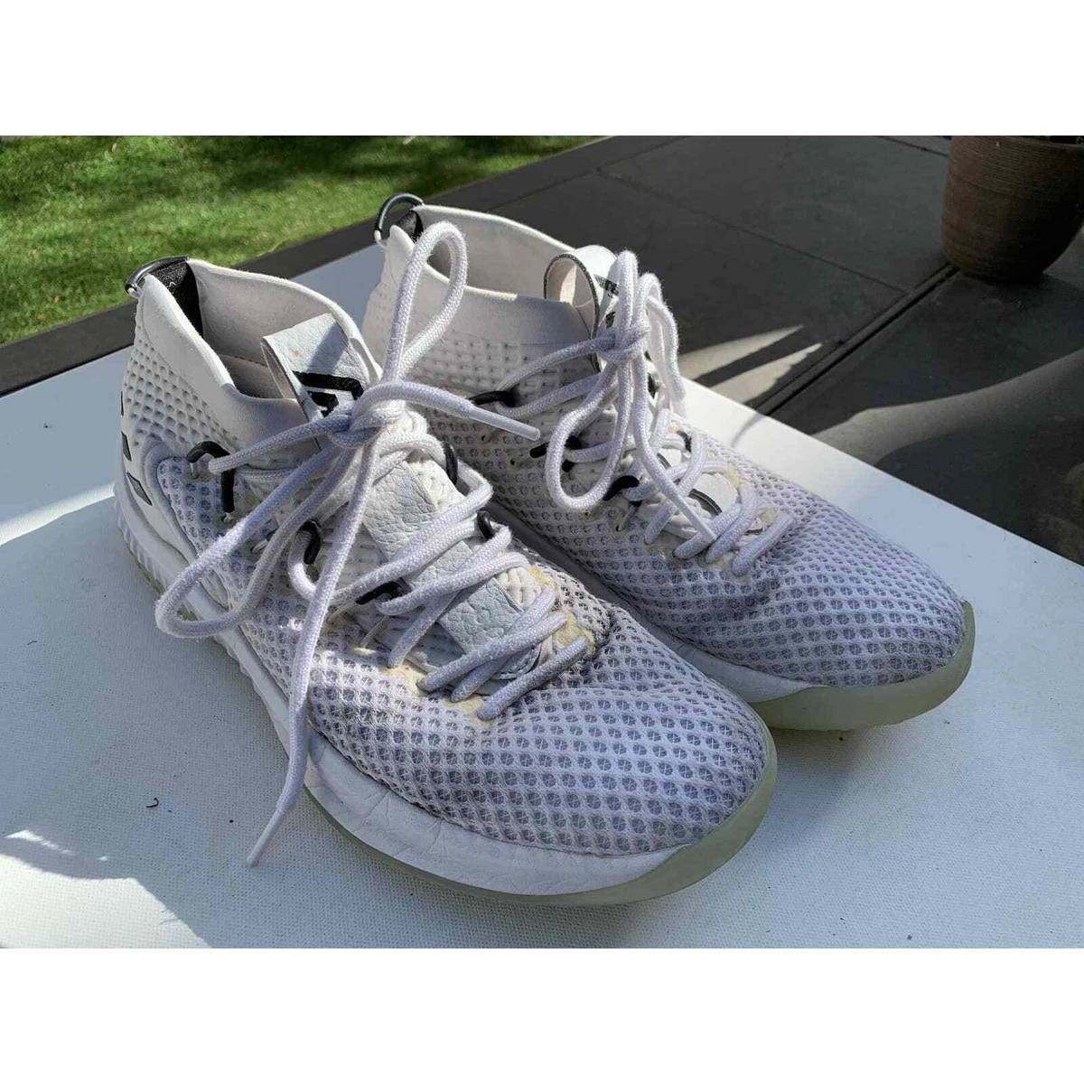 Adidas White YKWTII SIZE 8.5