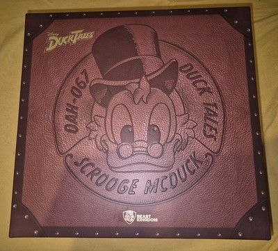 Beast Kingdom, DAH Disney's DuckTales Scrooge McDuck figure